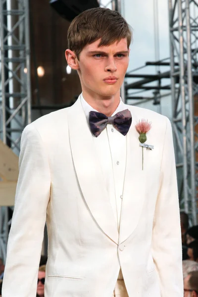 Look 81